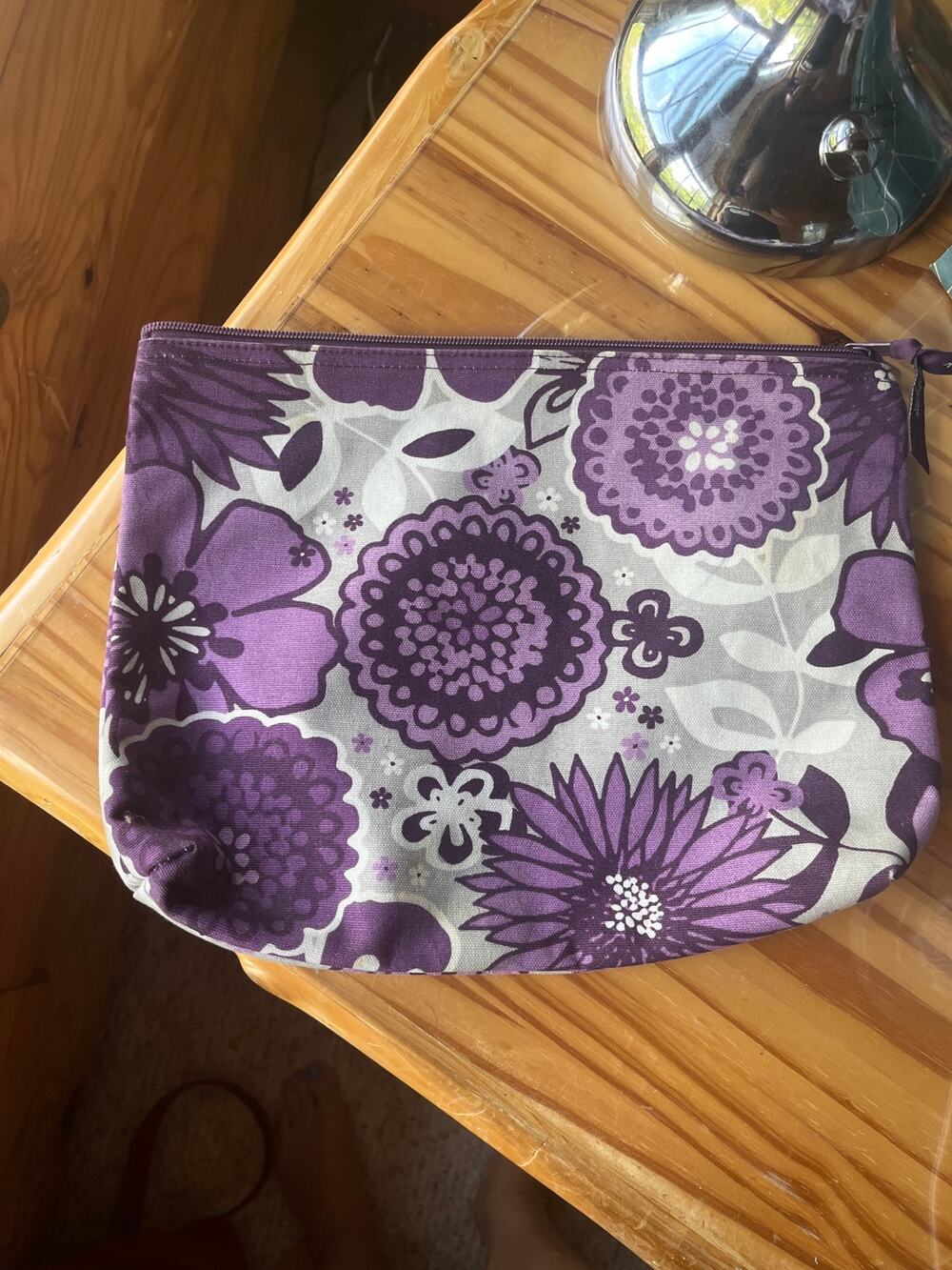 Thirty-One Gifts Purple Floral Large Zip Cosmetic Bag Pouch 12x10